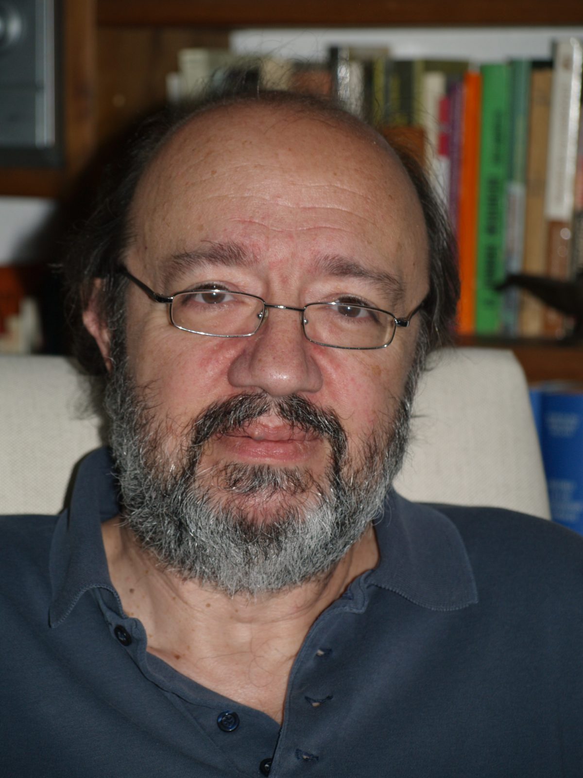 Rafael Huertas (IH-CSIC) recibe la distinción de "Huésped de Honor" de la Universidad de La Plata Rafael Huertas (IH-CSIC) recibe la distinción de "Huésped de Honor" de la Universidad de La Plata