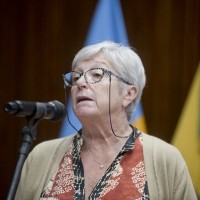 Eulalia Pérez Sedeño (IFS) recibe el premio "Dr. Eduardo Charreau" en la categoría "Trayectoria en ciencias sociales y humanidades" Eulalia Pérez Sedeño (IFS) recibe el premio "Dr. Eduardo Charreau" en la categoría "Trayectoria en ciencias sociales y humanidades"